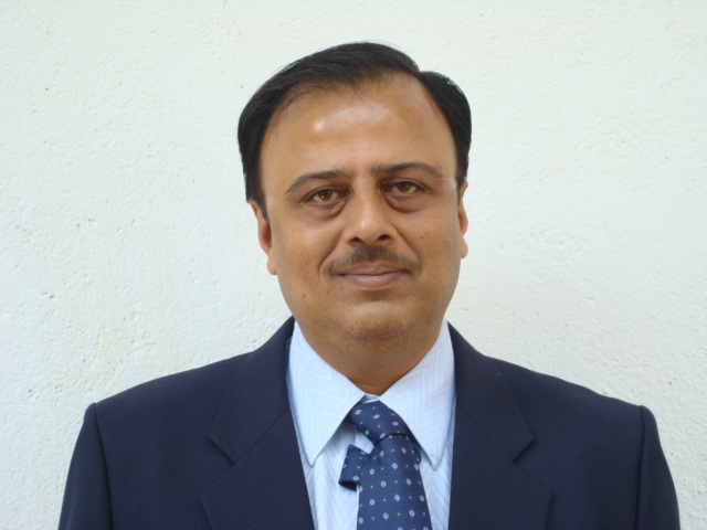 Mr Rajiv Parekh